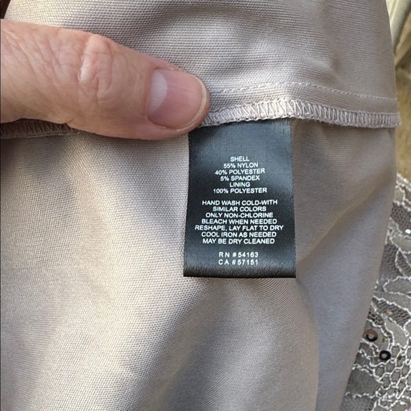 Jessica Howard Lace Long Sleeve Tan Dress with silver sequins size 12 - Picture 5 of 6